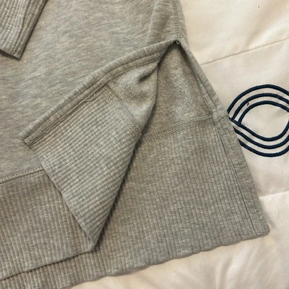 Maurice’s tunic length sweatshirt women’s size large - Picture 8 of 9